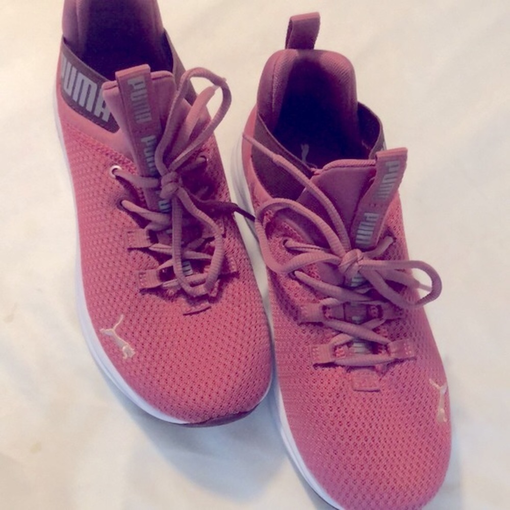 Puma’s Women’s Enzo’s 2 Uncaged Running Shoes Size 7 1/2